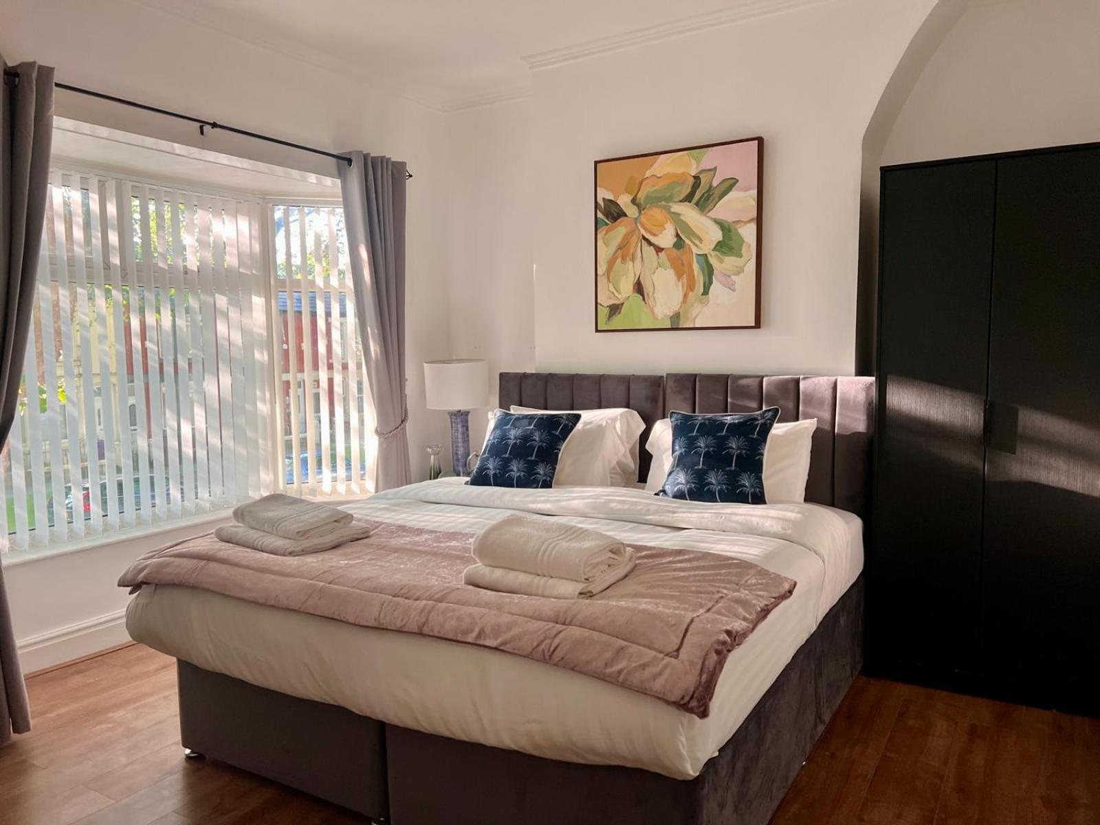 Spacious - Sleeps 5 Persons - Minutes Walk From Anfield Stadium * Liverpool